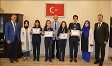 MAVİGÜN’DE BEŞ DERECE